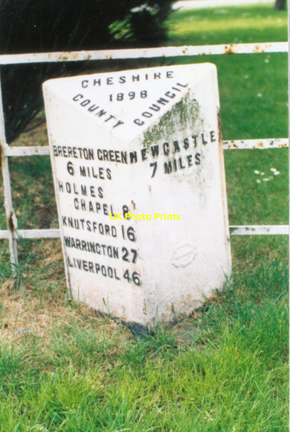 Photo 6"x4" Old Milepost by the A50 in Lawton Gate Alsager c2003