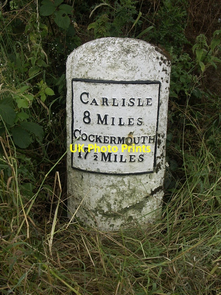 Photo 6"x4" Old Milestone by the A595, west of West Woodside Crofton\/NY3050 c2005