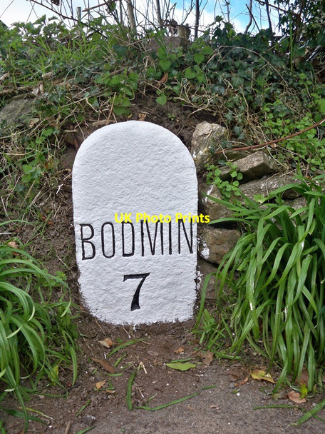 Photo 6"x4" Old Milestone by Redvale Road, St Tudy St Tudy c2009
