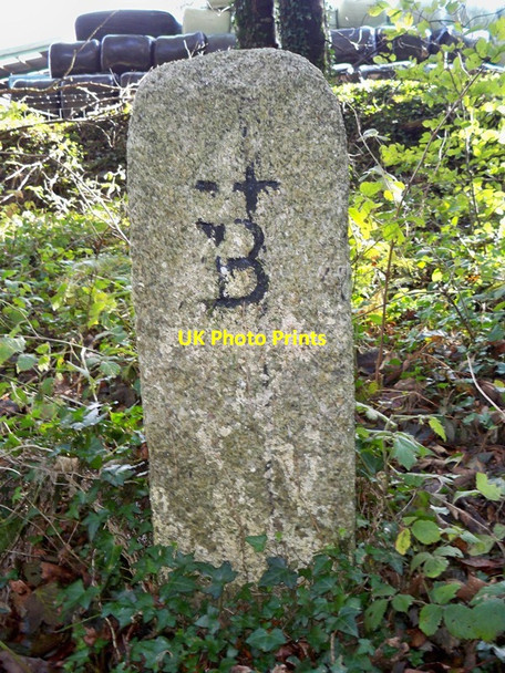 Photo 6"x4" Old Milestone in Higher Bofarnel Bofarnel c2008