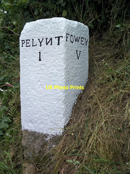Photo 6"x4" Old Milestone by the B3359, south of Pelynt Pelynt c2002