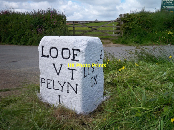 Photo 6"x4" Old Milestone by the B3359, north east of Tremaine Farm Lanreath c2002