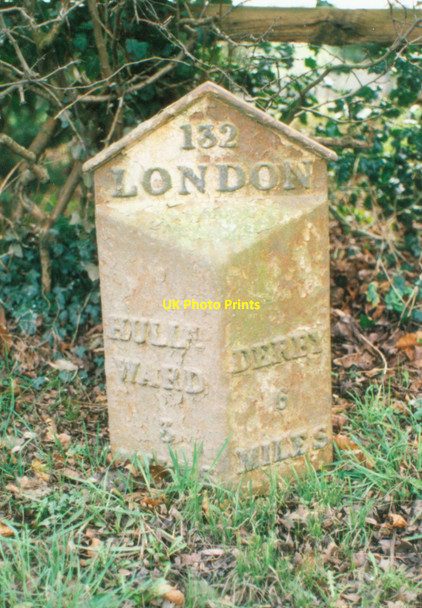 Photo 6"x4" Old Milepost in Weston Underwood Weston Underwood\/SK2942 c2002