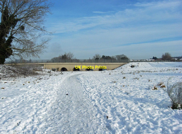 Photo 6"x4" Snow covered footpath to Discovery Road, Stourport-on-Severn Stourport-on-Severn c2017