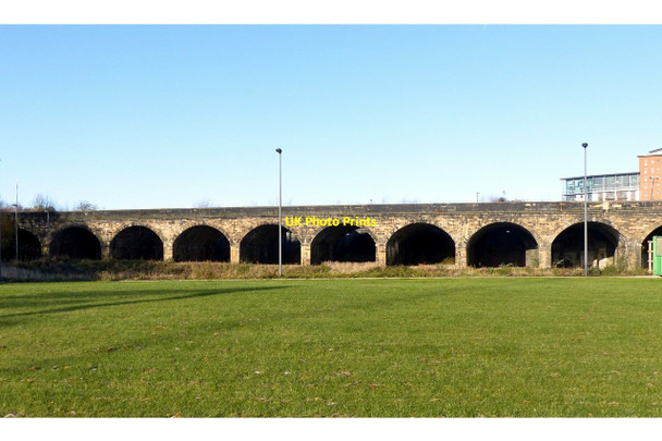 Photo 6"x4" Old railway viaduct (Central Viaduct) crossing the Aire valley Leeds\/SE3034 c2017