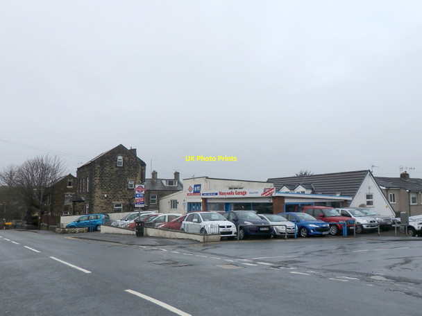 Photo 6"x4" Manywells Garage, Cullingworth Road Cullingworth c2017