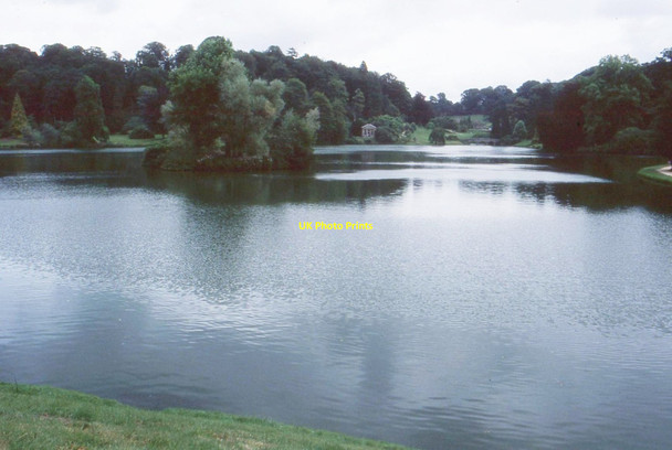 Photo 6"x4" Garden Lake, Stourhead Gardens Gasper c1981