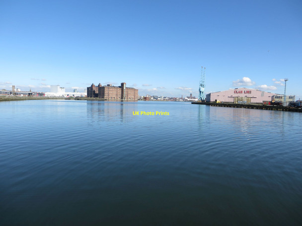 Photo 6"x4" East Float, Birkenhead Birkenhead\/SJ3088 c2017