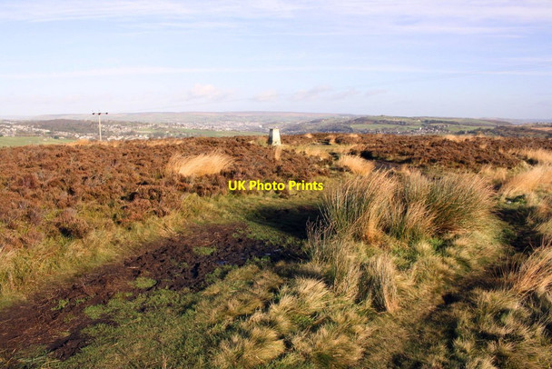 Photo 6"x4" The top of Penistone Hill Upper Marsh c2017