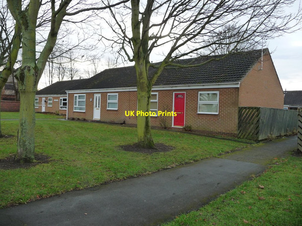 Photo 6"x4" Bungalows on Skellow Road Adwick Le Street c2017