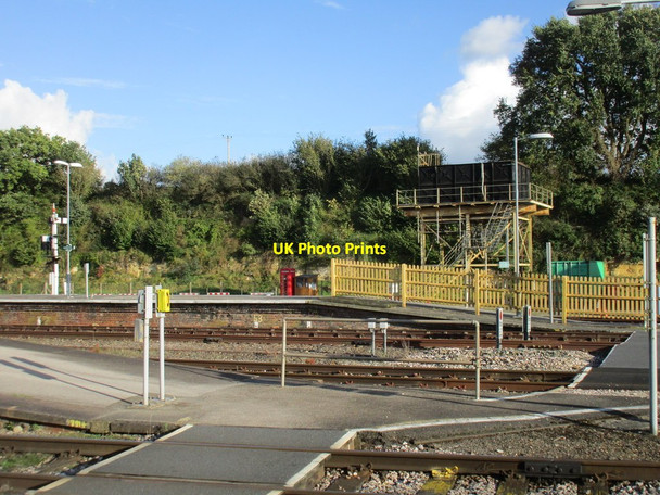 Photo 6"x4" Platform end and water tower, Yeovil Junction station Yeovil c2017