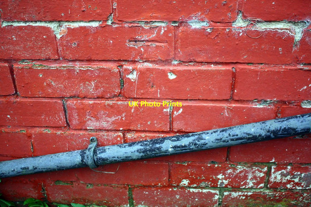 Photo 6"x4" Benchmark on #41 North Dean Avenue Keighley c2017