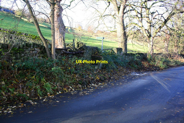 Photo 6"x4" Bar House Lane at footpath junction Keighley c2017