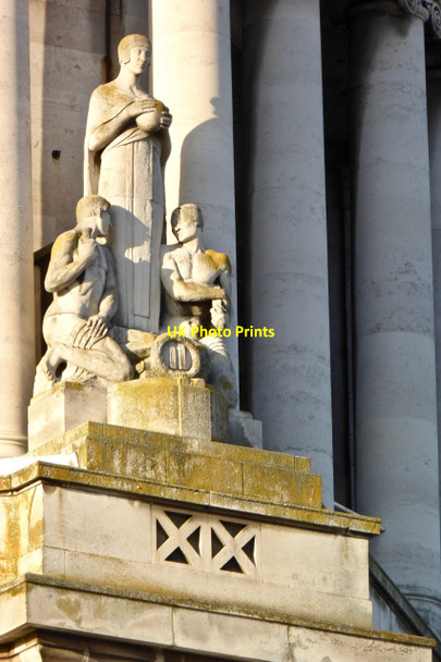 Photo 6"x4" Statue beside the dome Nottingham\/SK5641 c2017
