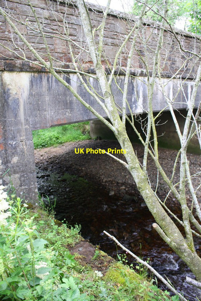 Photo 6"x4" Holme Heads Bridge taking A684 over Cotterdale Beck Appersett c2017