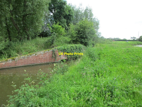 Photo 6"x4" A narrowing on the Oxford Canal Clifton\/SP4831 c2017