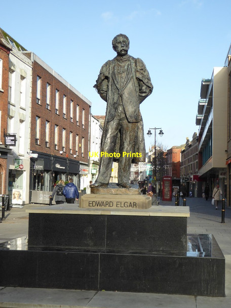 Photo 6"x4" Statue of Sir Edward Elgar Worcester c2018 P1
