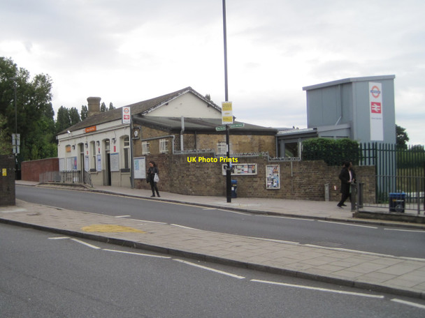 Photo 6"x4" Honor Oak Park railway station, Greater London Honor Oak c2017