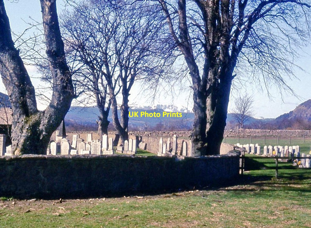 Photo 6"x4" Tullich graveyard Inchmarnoch c1984