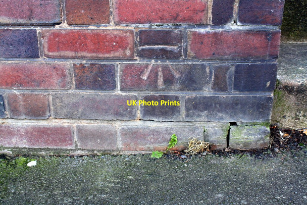 Photo 6"x4" Benchmark on wall of Beckhampton Road Bestwood c2017