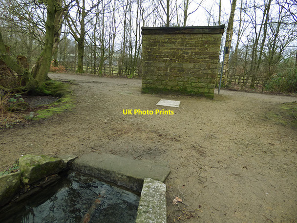 Photo 6"x4" Pump house on the St Ives Estate Bingley\/SE1139 c2018