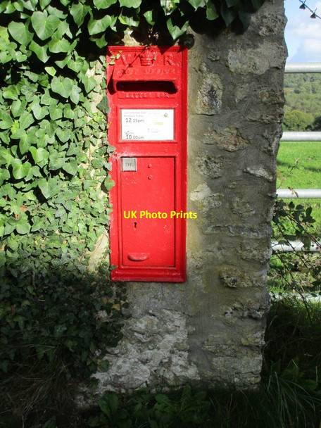 Photo 6"x4" Victorian Postbox at East Chelborough East Chelborough c2017