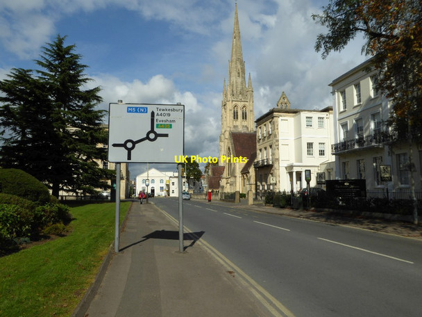Photo 6"x4" St James' Square Cheltenham c2017