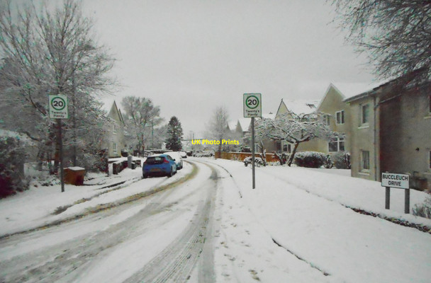Photo 6"x4" Buccleuch Drive in the snow Milngavie c2018