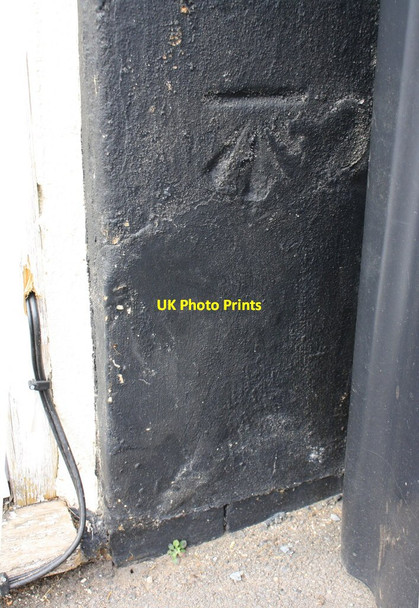 Photo 6"x4" Benchmark on #152 Avondale Road Bristol c2017