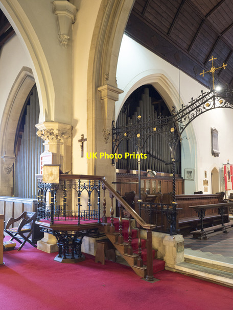 Photo 6"x4" St Nicholas, St Nicholas Way, Sutton - Pulpit & organ Sutton\/TQ2564 c2018