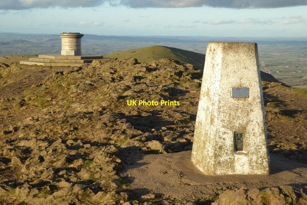 Photo 6"x4" Trig point and toposcope on the Malvern Hills Great Malvern c2018