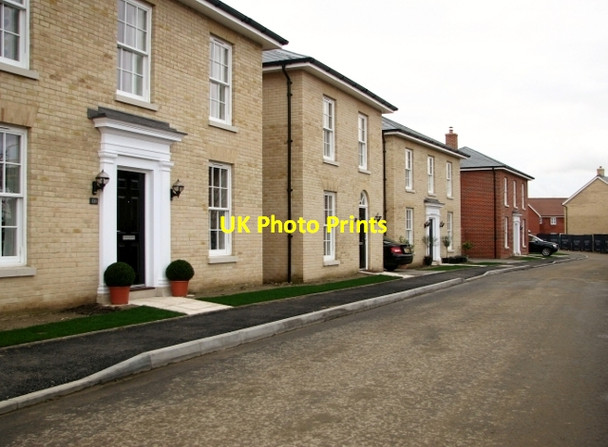 Photo 6"x4" Brand new houses in Oak Avenue Loddon c2018