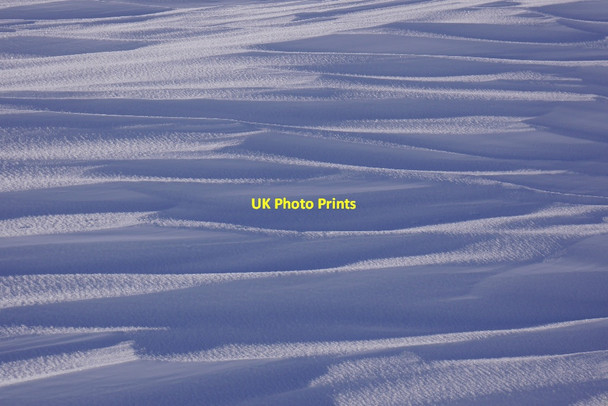 Photo 6"x4" Wind sculpted snow, Stonefield Hill Blue Craigs c2018