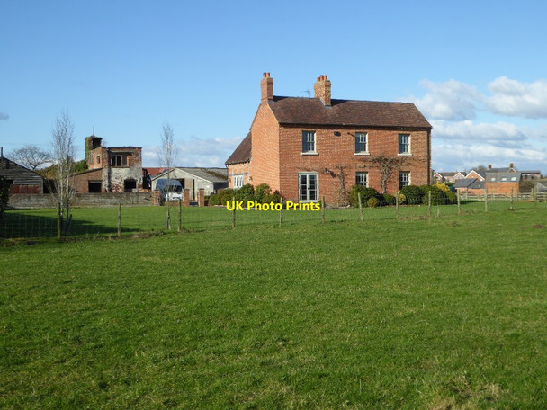 Photo 6"x4" Farmhouse at Hill End Hill End\/SO9037 c2018