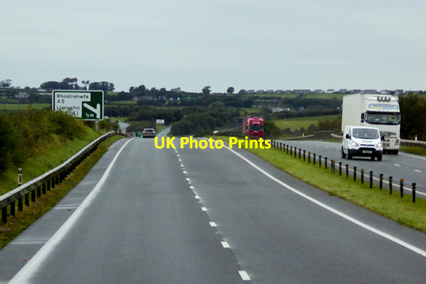 Photo 6"x4" North Wales Expressway Westbound approaching Junction 6 Llangefni c2017