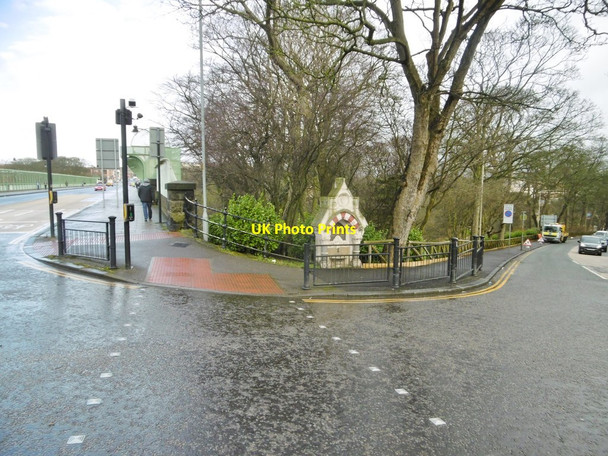 Photo 6"x4" Scarborough, fountain Scarborough\/TA0388 c2018