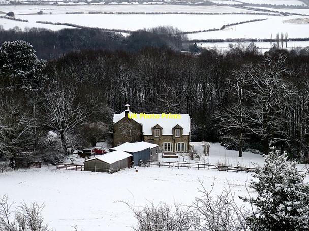 Photo 6"x4" Garden House in the snow Houghton\/NZ1266 c2018