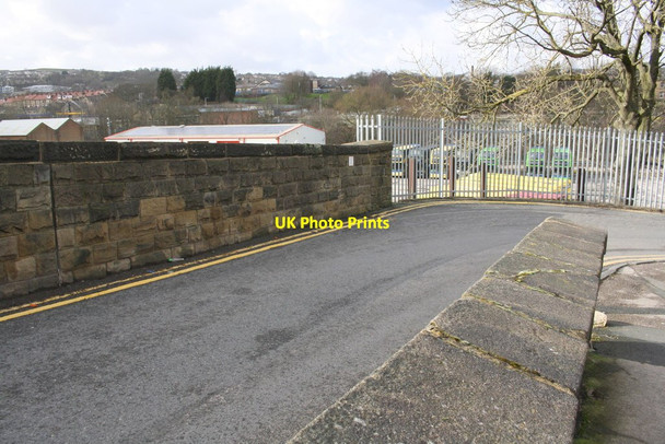 Photo 6"x4" Woodhouse Road railway bridge Keighley c2018