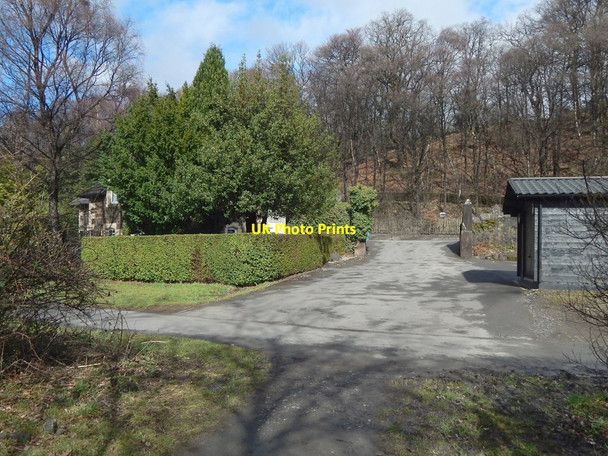 Photo 6"x4" Path from the Dumbuck House Hotel Dumbarton c2018