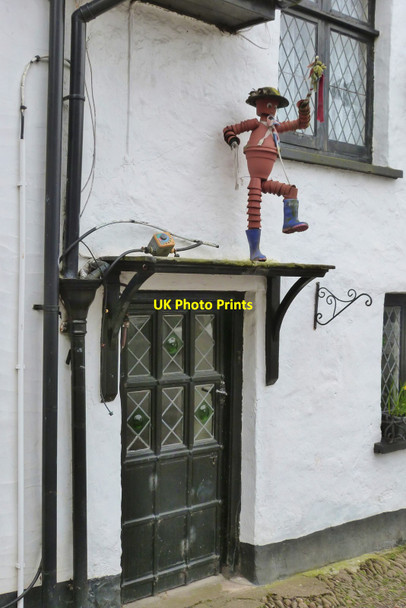 Photo 6"x4" A flowerpot man Morris Dancing, Berrynarbour, Devon Berrynarbor c2018