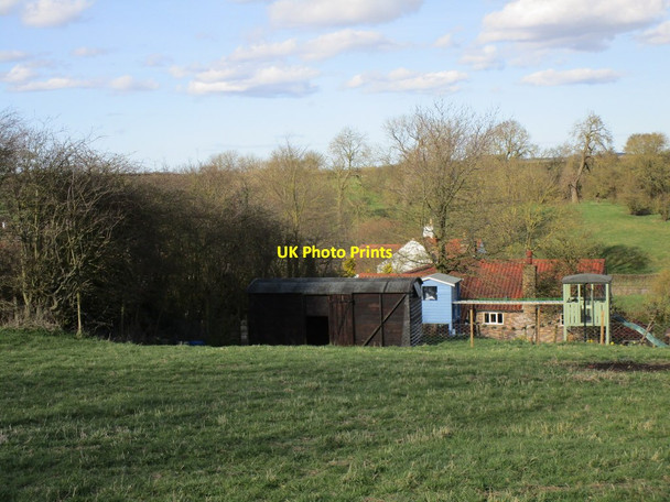 Photo 6"x4" View over the village (with former railway van), Ruston Parva Ruston Parva c2018