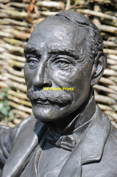 Photo 6"x4" Statue of Sir Edward Elgar Crown East c2018 P1