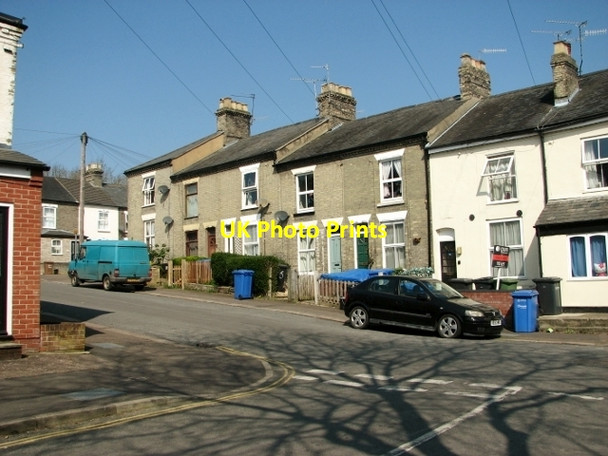 Photo 6"x4" Terraced cottages in Winter Road Norwich c2018