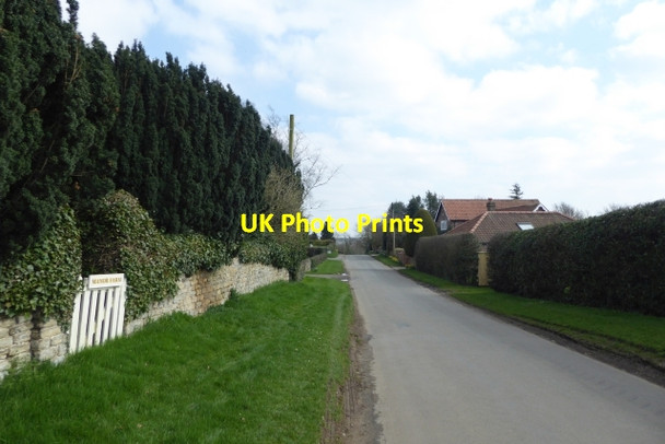 Photo 6"x4" Passing Manor Farm Whenby c2018