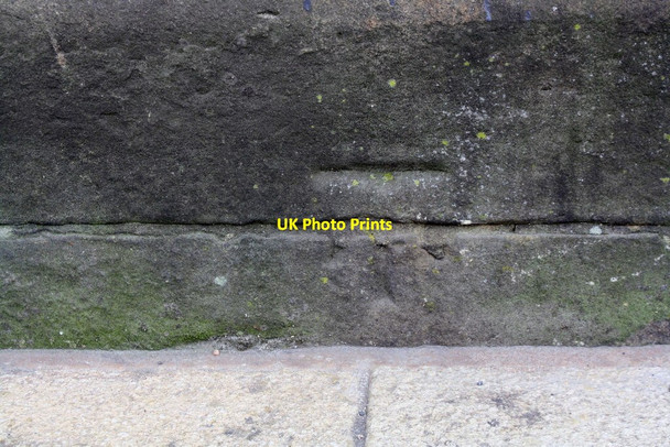 Photo 6"x4" Benchmark on the Thai Sun Restaurant, Town Street Pudsey\/SE2233 c2017