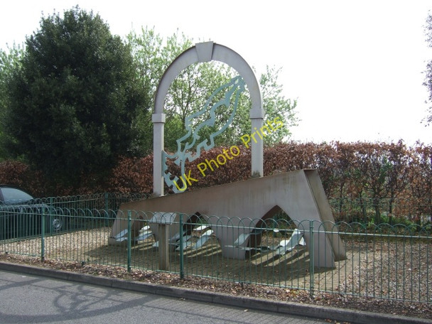 Photo 6"x4" Sculpture at Tesco store in Exeter Vale Countess Wear c2009