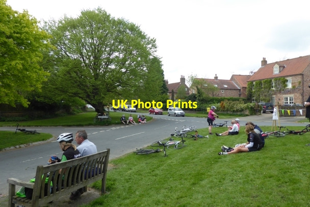 Photo 6"x4" Marton cum Grafton Marton\/SE4162 c2018