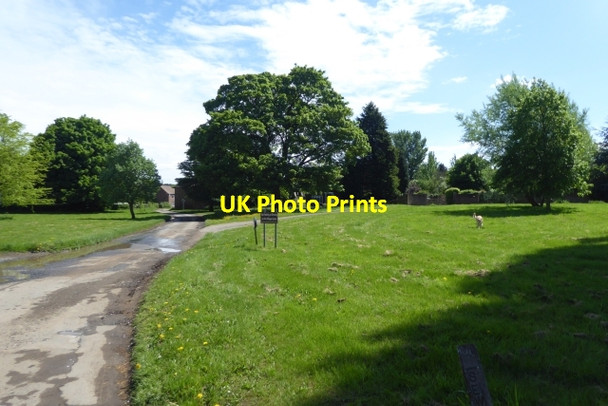 Photo 6"x4" Landing Road Gateforth c2018