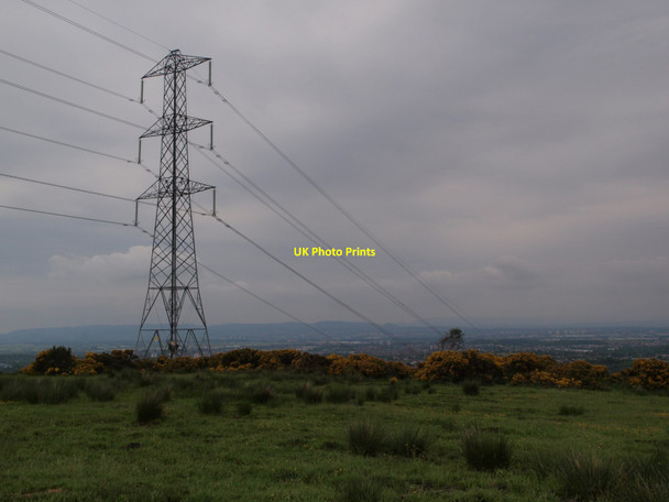 Photo 6"x4" Pylon on Brownside Braes Barrhead c2018