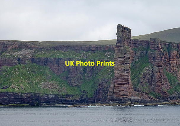 Photo 6"x4" Old Man of Hoy and Cliffs Rackwick\/ND2099 c2018